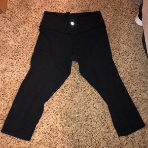Black lululemon leggings